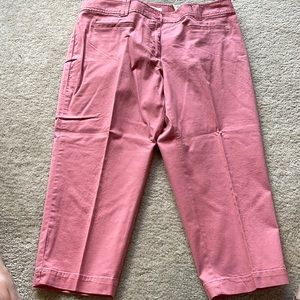 Loft Julie Cropped Pink Capri Pants Petite Size 12
